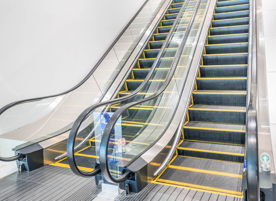 escalators bg 2